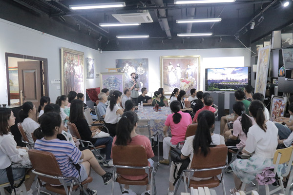 课程思政专题沙龙分享会_副本.jpg